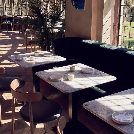Hotel Birch Selsdon