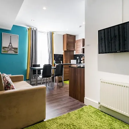 Aldgate Flats
