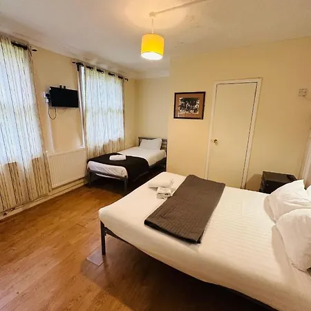 Thanet Annex 2* Londen