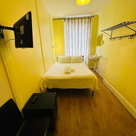 Thanet Annex Hotel 2*