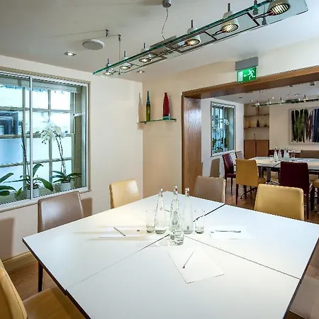 切尔西悉尼大楼酒店 4* 伦敦