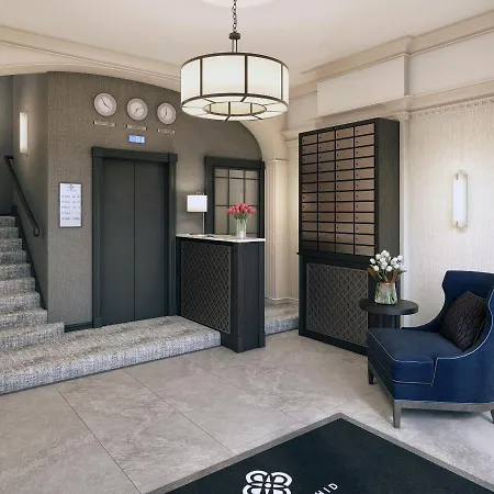 Tower Residences By Blue Orchid * לונדון