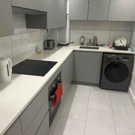Amazing Flat 2 In Battersea شقة لندن