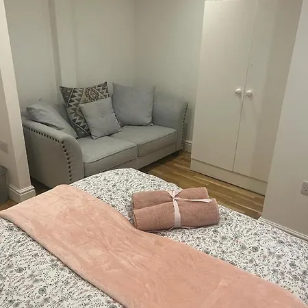 Amazing Flat 2 In Battersea شقة *