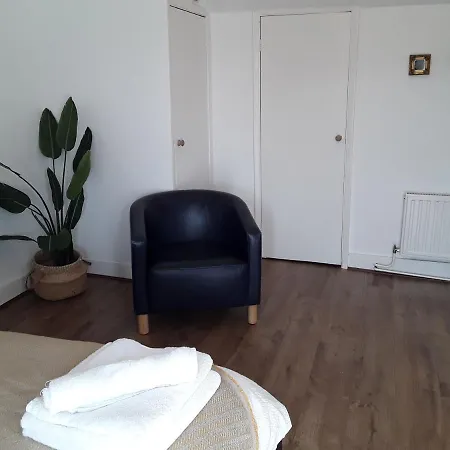 Stunning 1-bed In *