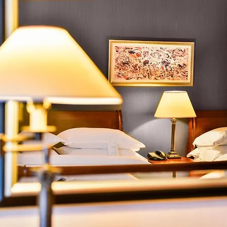 Sheraton Skyline London Heathrow Hotel 4*