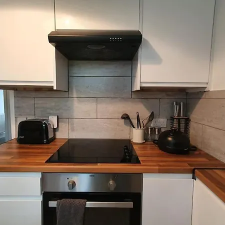 아파트 Beautiful Flat In Bow 런던