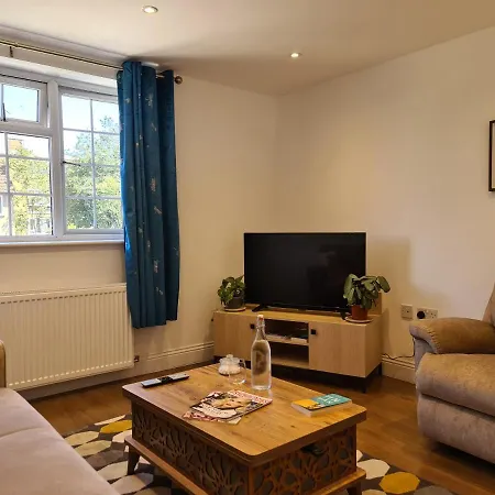 New - Family 2 Bedroom In Quiet Street Near Parks 107-3 1fl Apartmán *