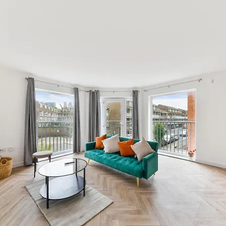 Apartment Amazing 2 Bedroom Flat In Canary Wharf London