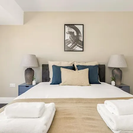 The Wembley Collection Apartment