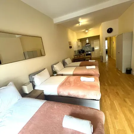 Camden Budget Suites - Next To Station And Camden Market London