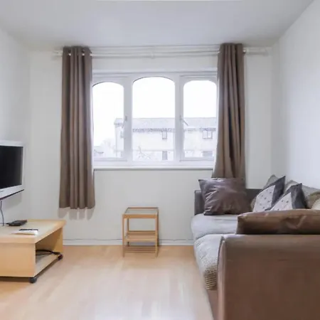Apartment 1bd Flat - Prime Location Surrey Quays London
