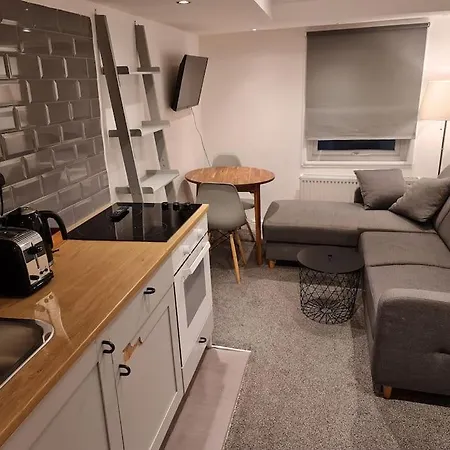 Floor Warren St Flat. Apartamento Londres