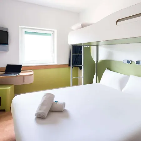 Ibis Budget London 2*