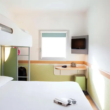 Ibis Budget London 2* Hounslow