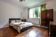 Oyo Ellipse Hotel Whetstone