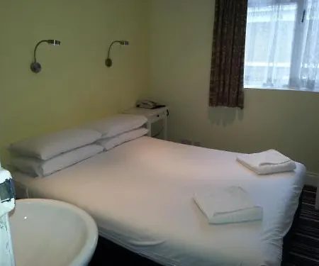 Hotel Manor