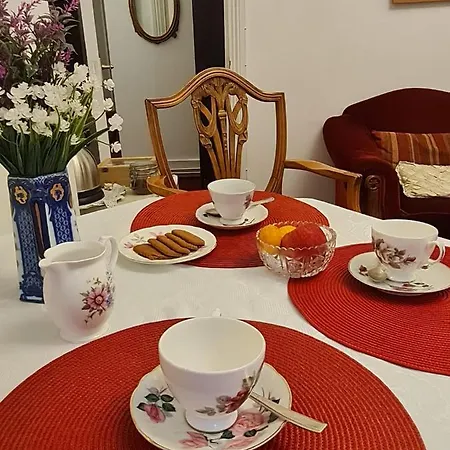 Juliette's Bed & Breakfast 3*
