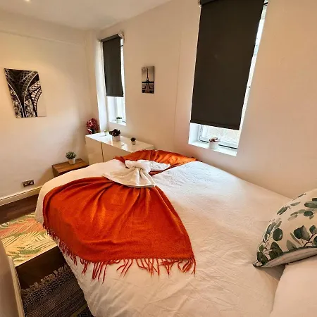 Central 1-bedroom Cozy Budget Apartment, Edgware Road London