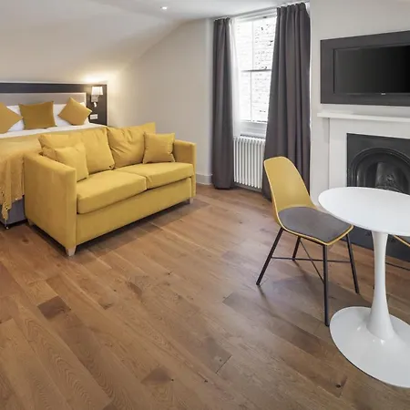 Notting Hill House *