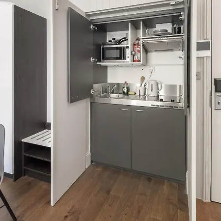 Notting Hill House