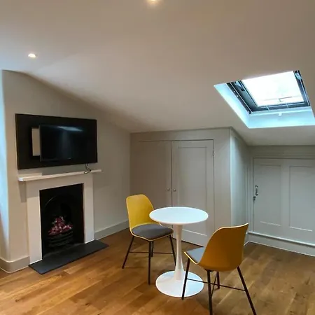 Notting Hill House Apartahotel