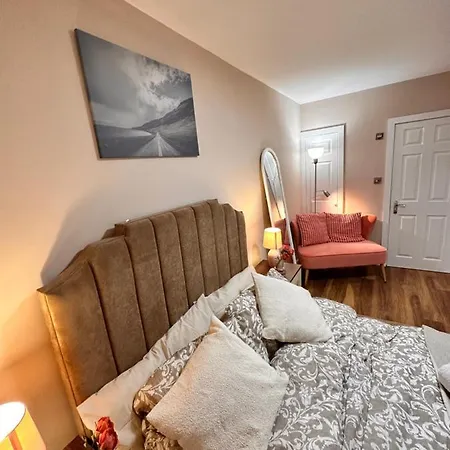 Canary Wharf Single Double And En-suite London