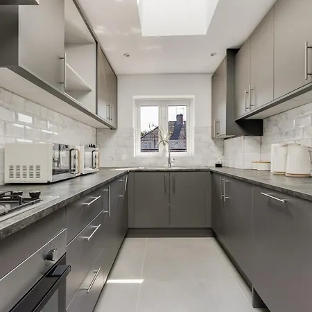The Wembley Collection Apartment