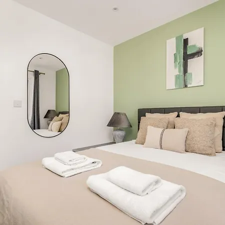 Apartment The Wembley Collection