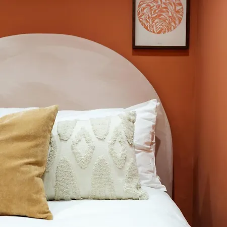 Parkhurst By Hiatus Concierge Apartment