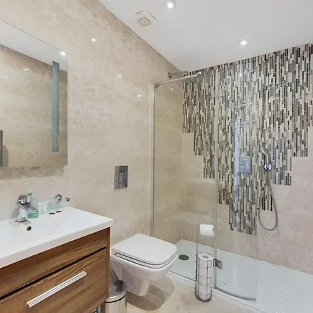 The Gloucester Residences *