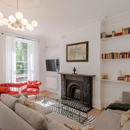 Lux And Spacious 4 Bedroom Camden ロンドン