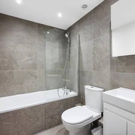 Parkhurst By Hiatus Concierge * London