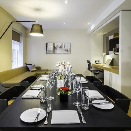 Otel Apex Temple Court Londra