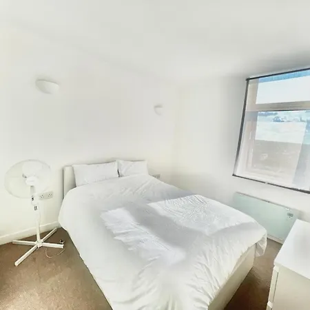 Apartment Beautiful 1 Bedroom Stylish *