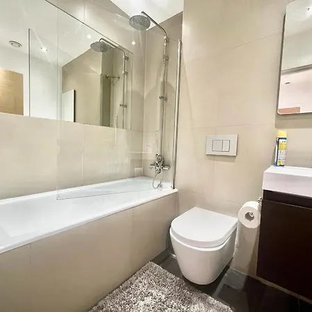 Apartment Beautiful 1 Bedroom Stylish