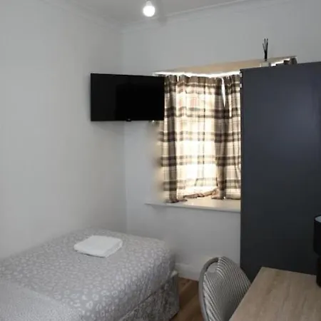 Bed & Breakfast Oyo Timi *