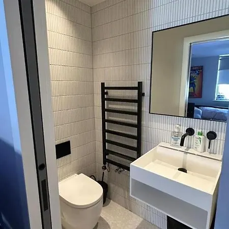 Heart Of Soho Two Bedroom Apartment