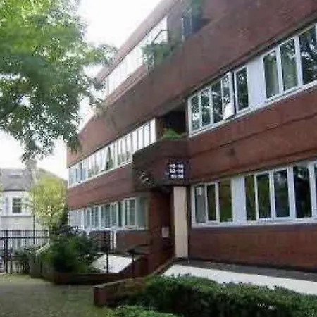 Mccarthy B London