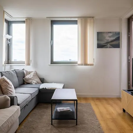 Apartament Air - Shadwell - Great Transport Links Londyn