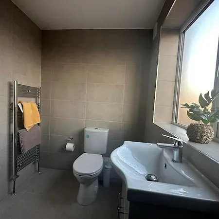 Holiday home Modern & Spacious Terrace House *