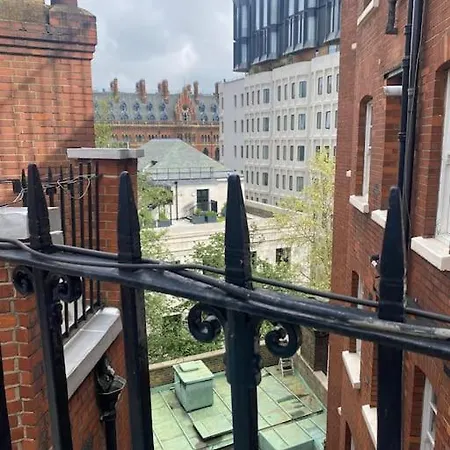 Central Chic Oasis ~ King's Cross Apartment London