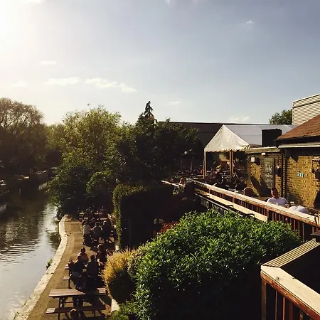 Grand Junction Arms 3* London