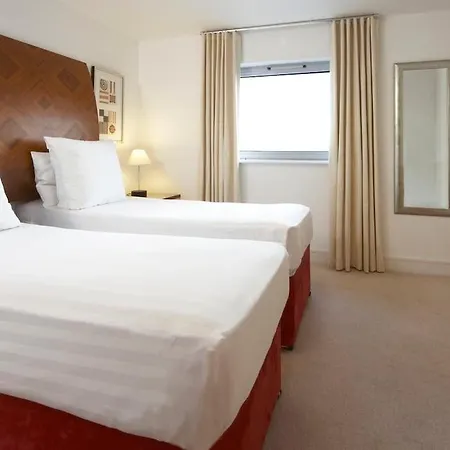 Marlin Stratford 4*