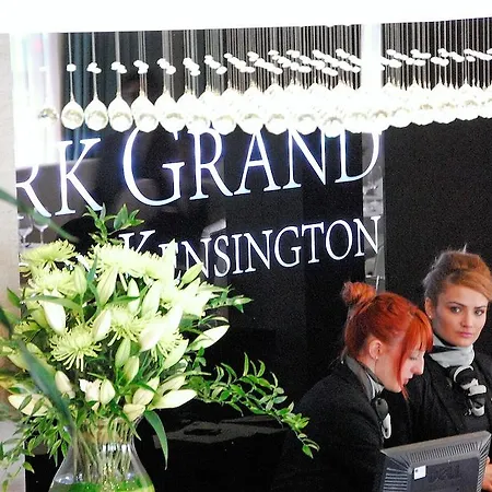 Park Grand Kensington