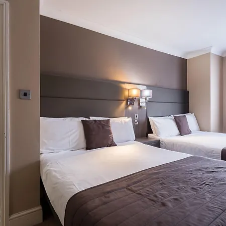 Hotel Brunel London