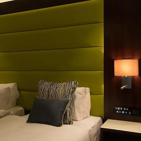 Hotel St George's - Wembley