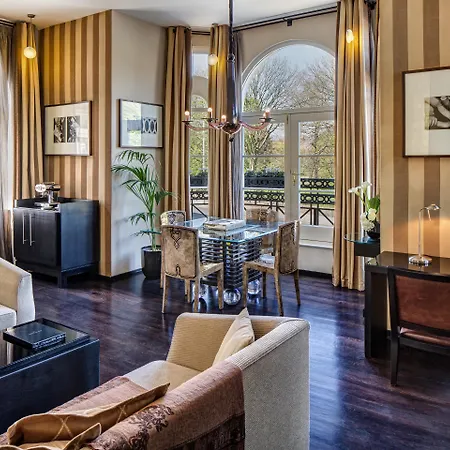 60 Hyde Park Gate 5*