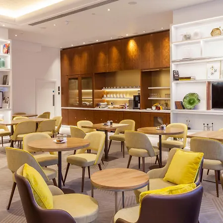 Crowne Plaza Kings Cross By Ihg Hotel 4*