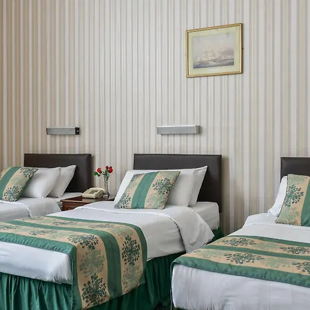 The Columbia Hotel 3*